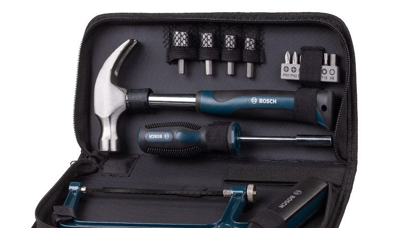 电动切割工具与电锯：性能对比与适用场景分析
